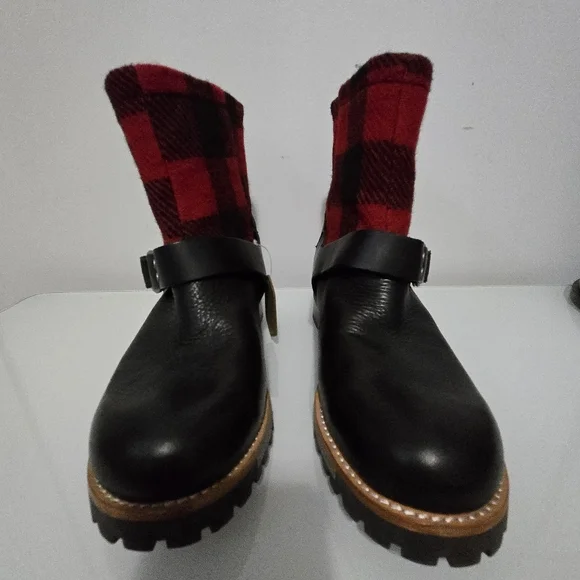 WOOLRICH-New With Tags! Red And Black Plaid Waterproof Wool Ankle Boots. Size 8 - Picture 9 of 11